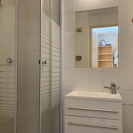 Location T2 : Piscine, Parking, Clim, Proche - Ideal Famille - Fr-1-796-1 Apartment Gruissan